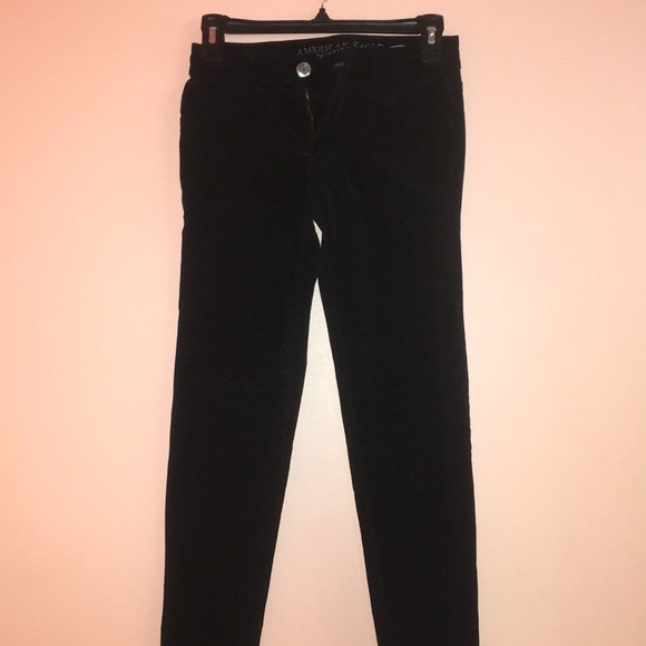 Size 00 American Eagle Black Corduroy Jeggings - Picture 1 of 6